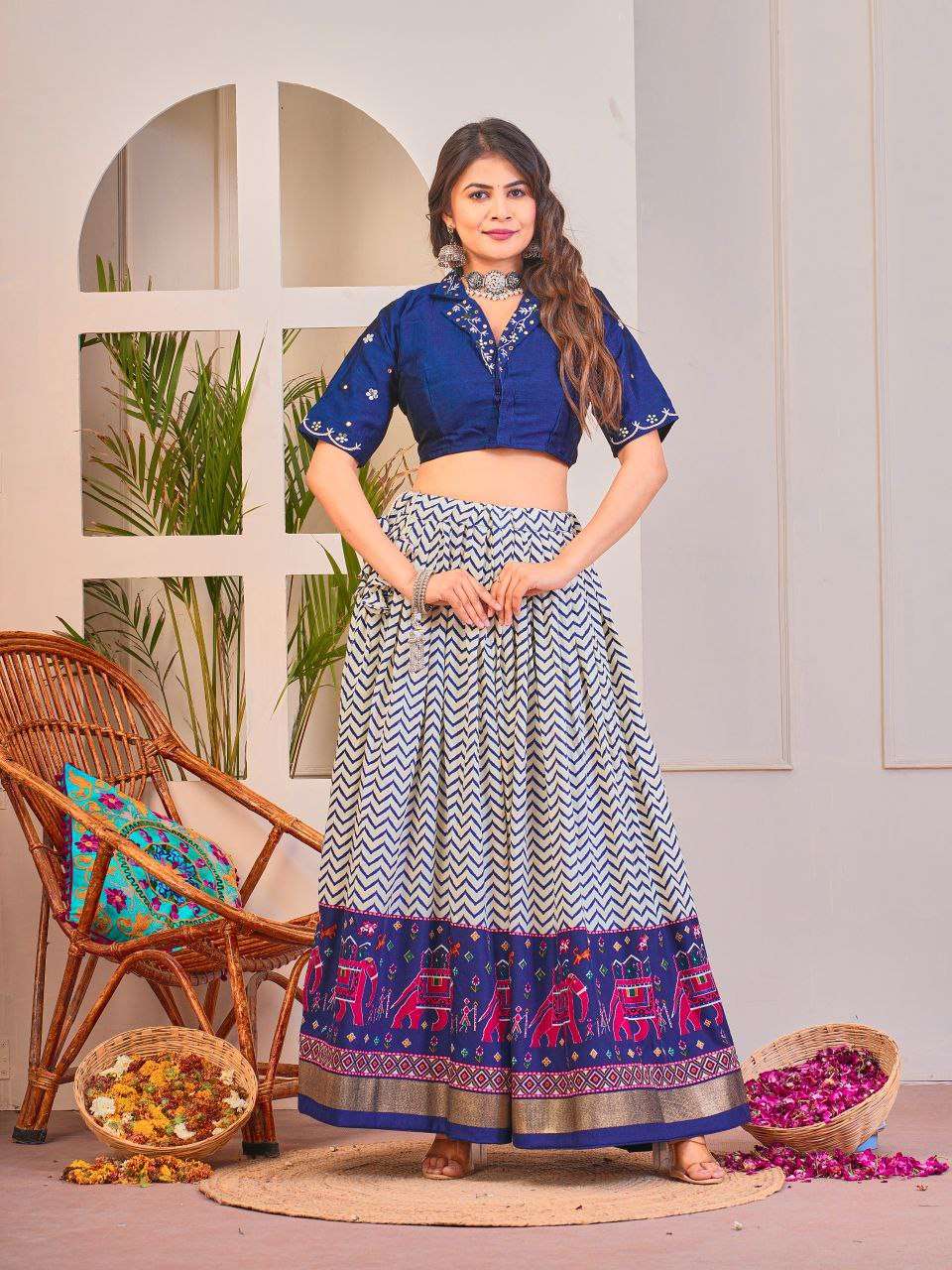 Women's Tussar Silk Patola Print Lehenga Choli Set with Foil Work