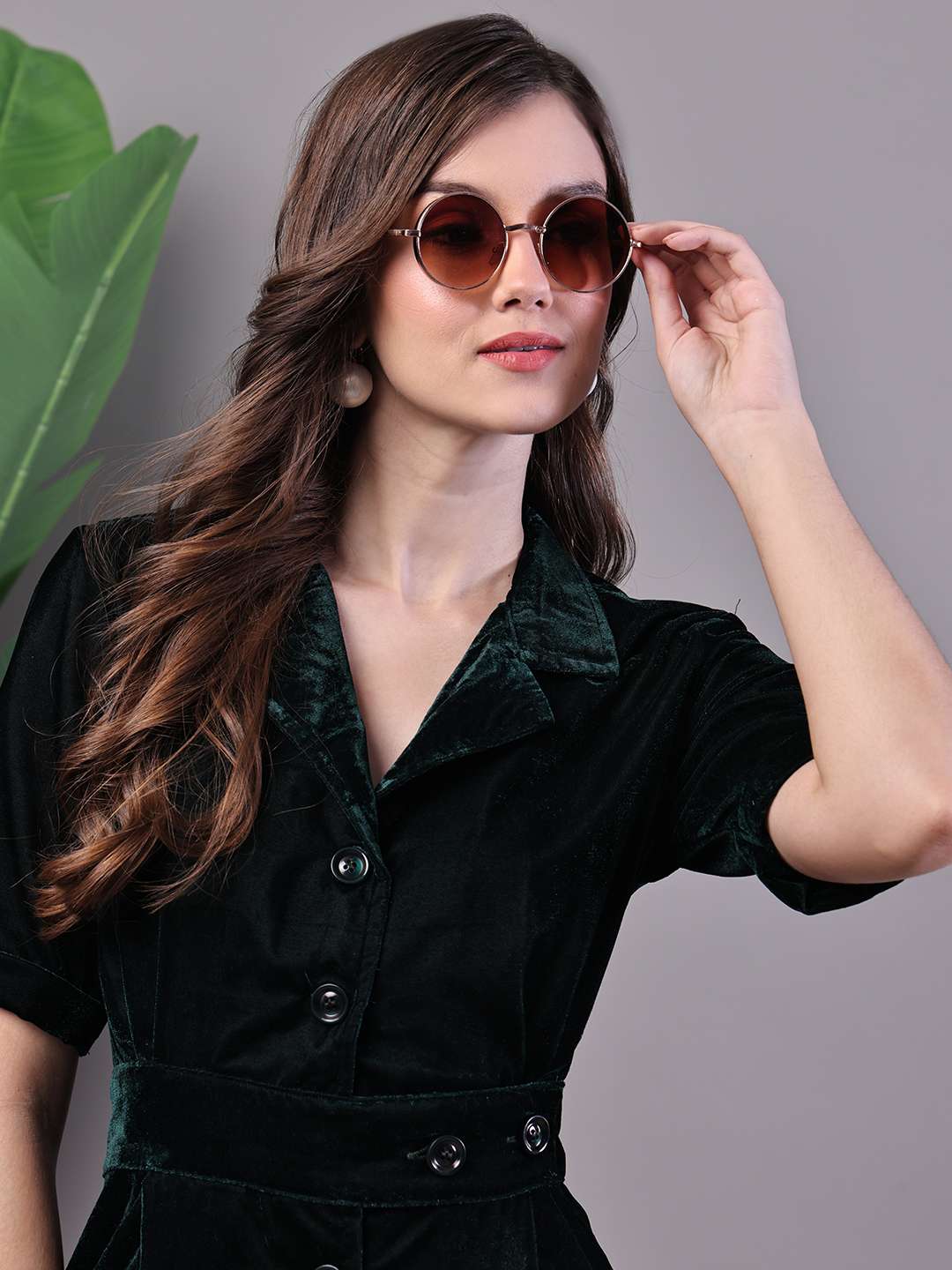 Women's Black Velvet Solid Printed Shirt Midi Dress with Belt