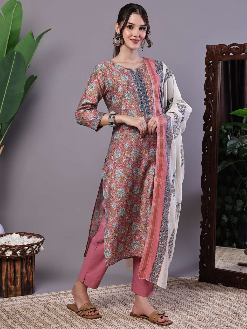 Women's Pink Floral Chanderi Printed Kurta Set with Dupatta Suit Sets