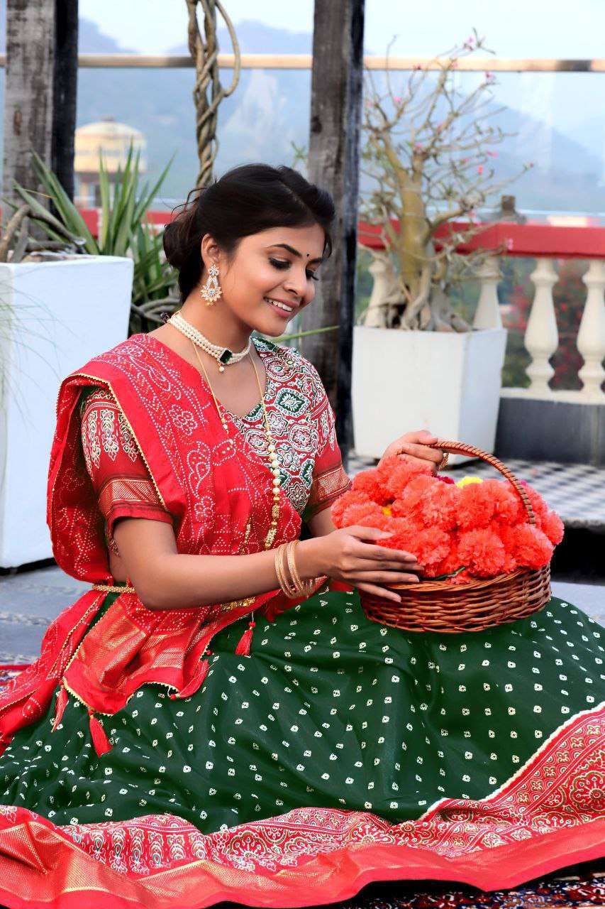 Women's Traditional Bandhani Ghagra Choli with Dupatta ? Navratri & Festive Wear