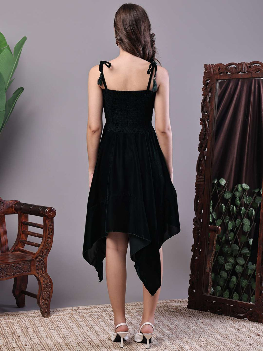 Women's Bottle Green Junglee Pattern Velvet Handkerchief Hem Dress Midi Dresses