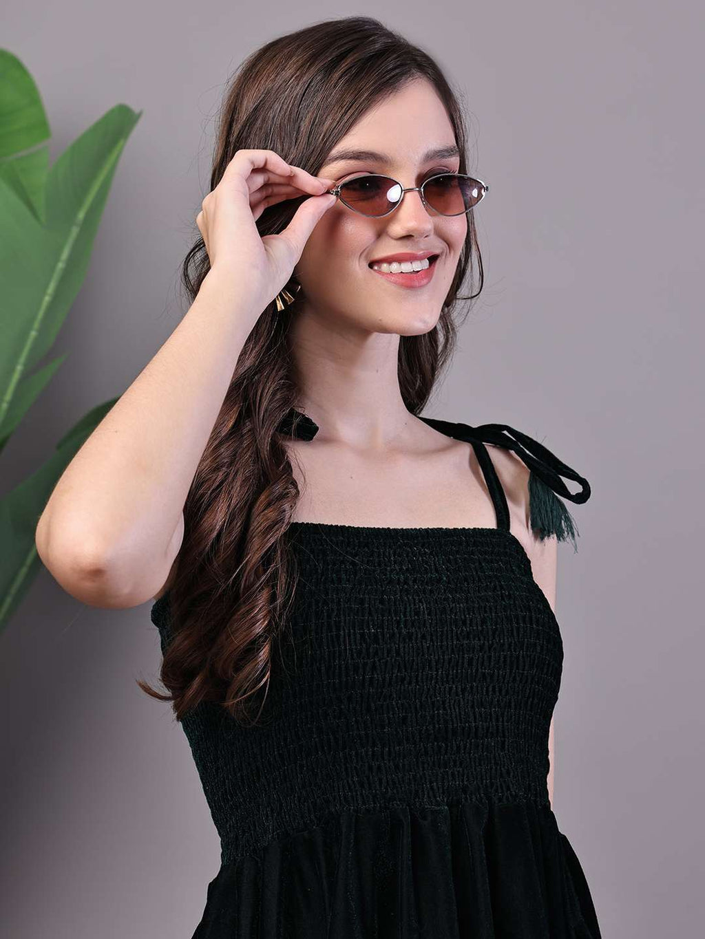 Women's Bottle Green Junglee Pattern Velvet Handkerchief Hem Dress Midi Dresses
