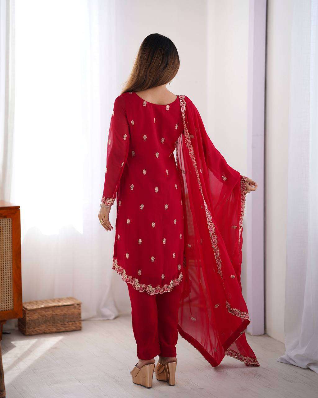 Women's Georgette Embroidery Straight Kurti with Pant And Dupatta Set