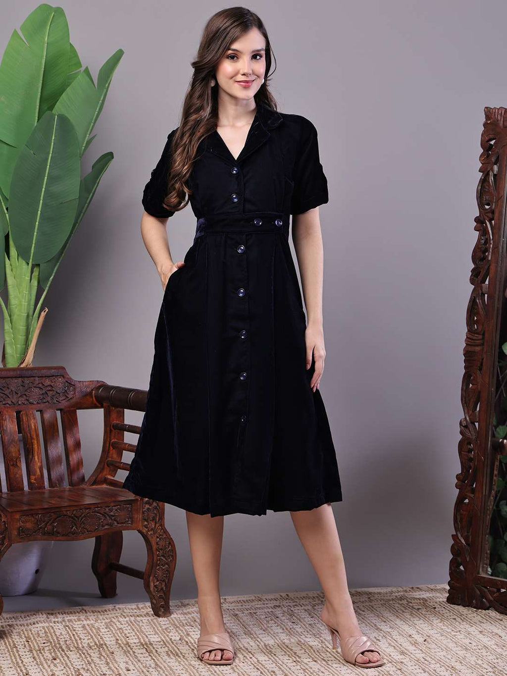 Women's Black Velvet Solid Printed Shirt Midi Dress with Belt