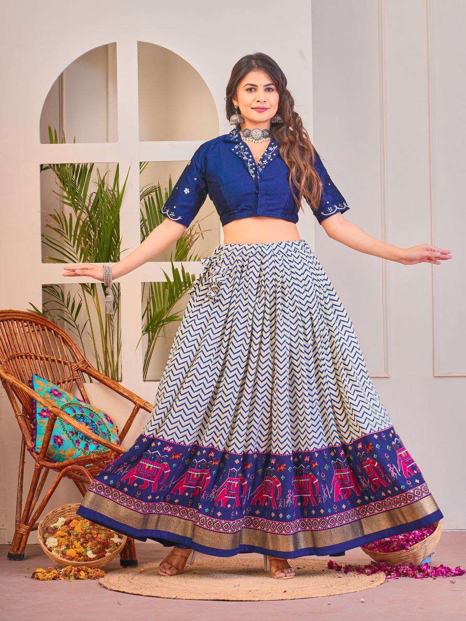Women's Tussar Silk Patola Print Lehenga Choli Set with Foil Work