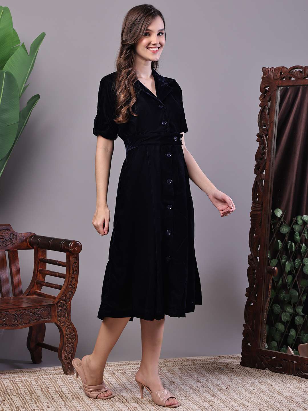 Women's Black Velvet Solid Printed Shirt Midi Dress with Belt