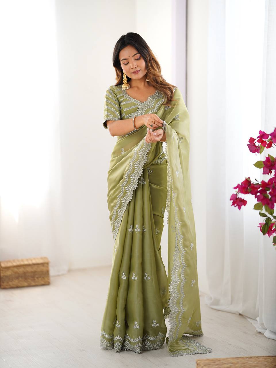 Women's Elegant Regal Purple Georgette Saree with Intricate Silver Thread & Sequin Embroidery – Complete with Embellished Blouse Piece for Festive & Party Wear