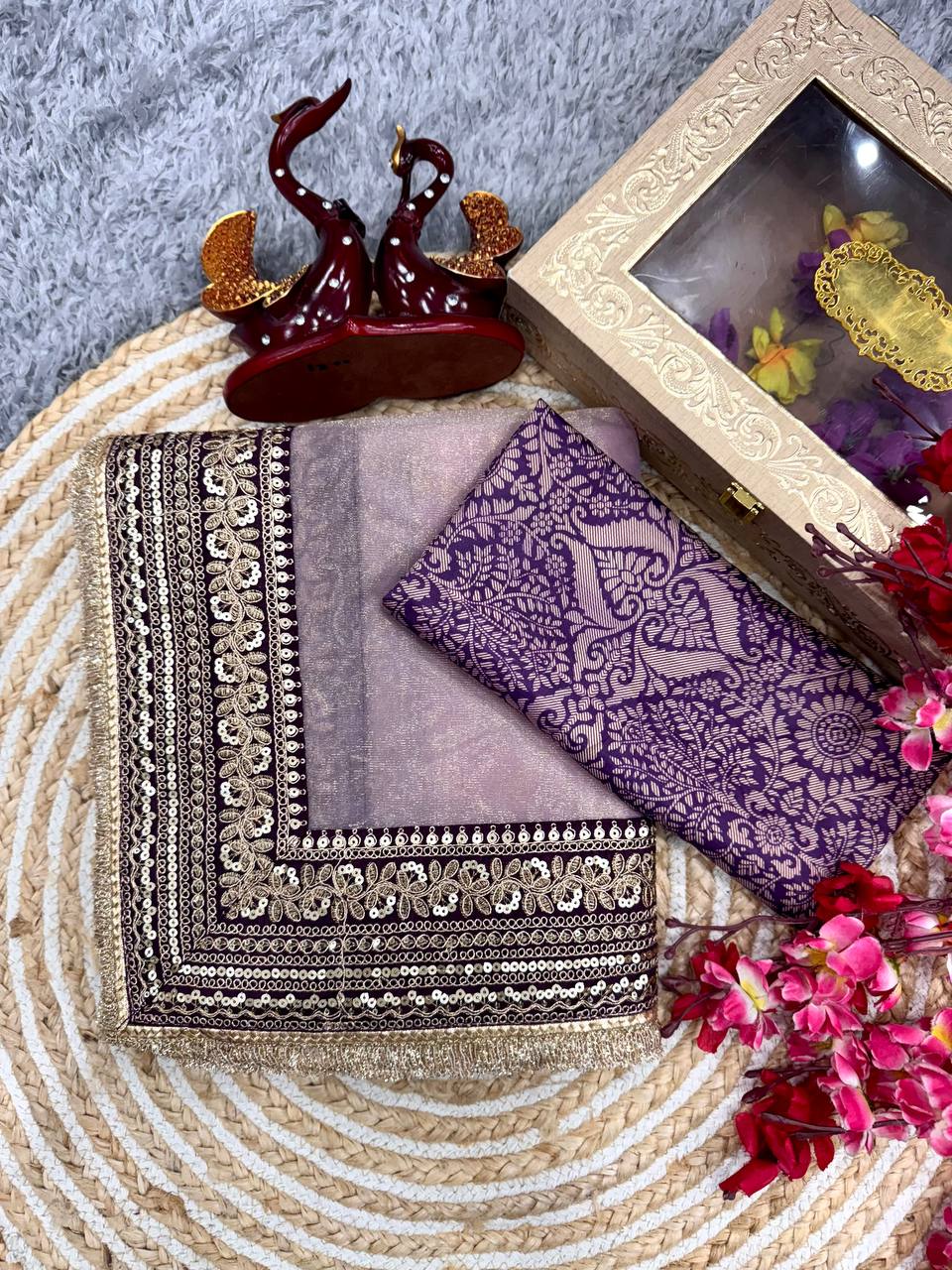 Women's Luxurious Mauve & Purple Art Silk Saree with Intricate Golden Zari & Broad Embroidered Border – Complete with Brocade Blouse for Festive & Wedding Wear