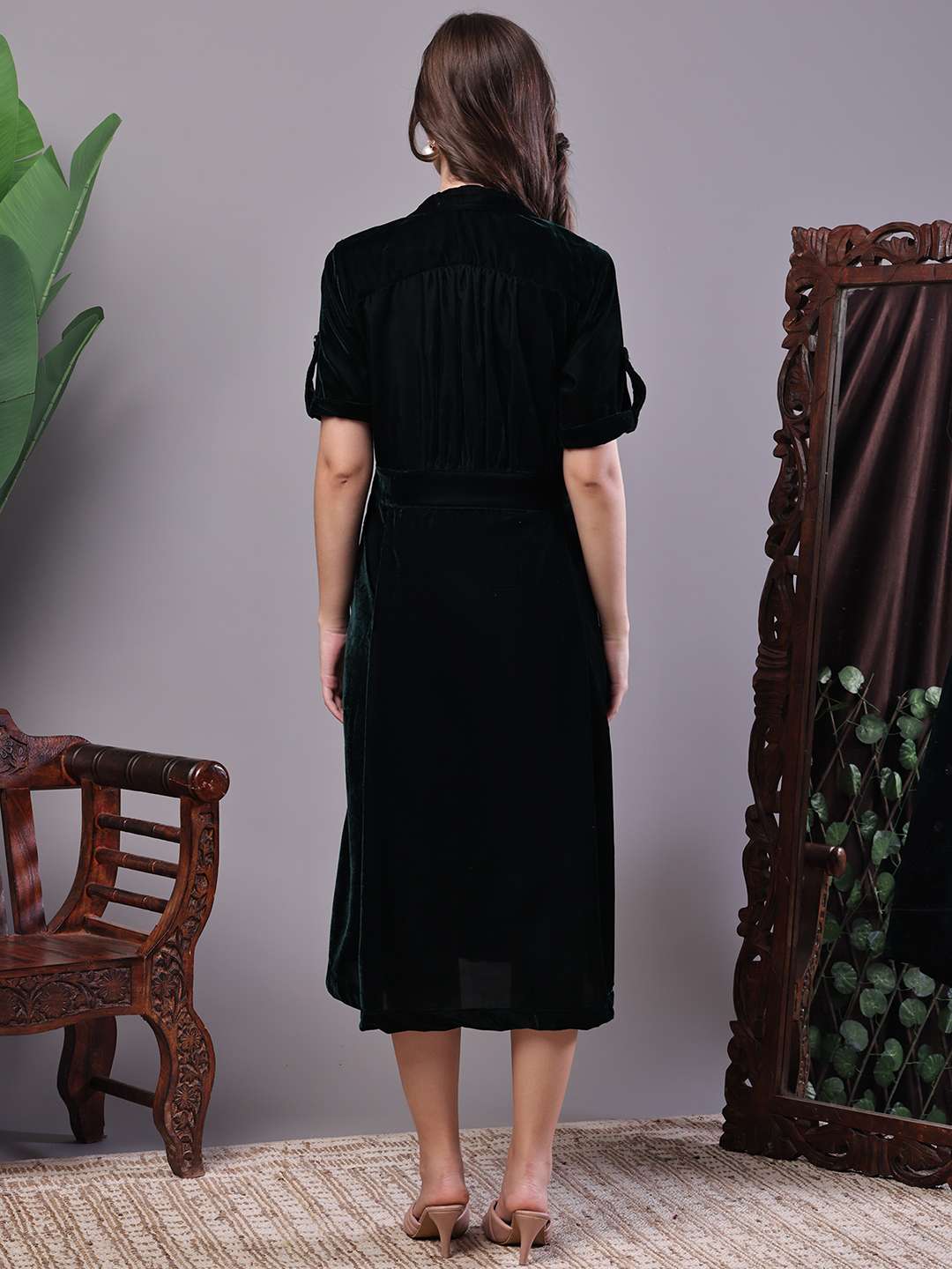 Women's Black Velvet Solid Printed Shirt Midi Dress with Belt